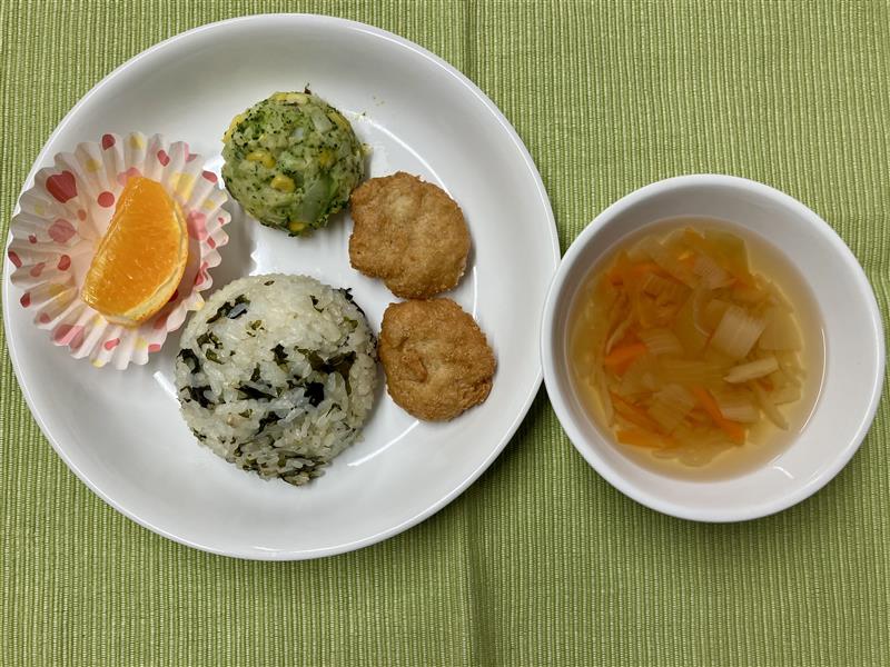 ⁂11月の誕生日会給食