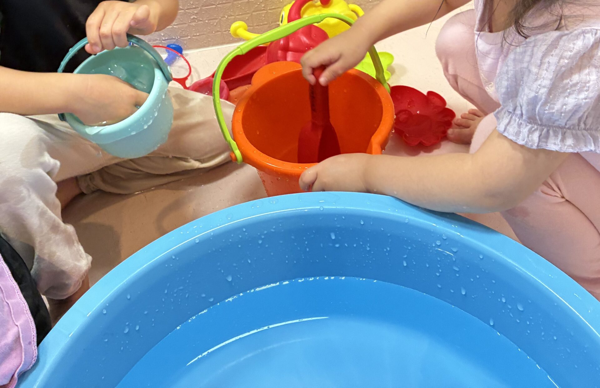 なぜ水が冷たくなったのかな…
